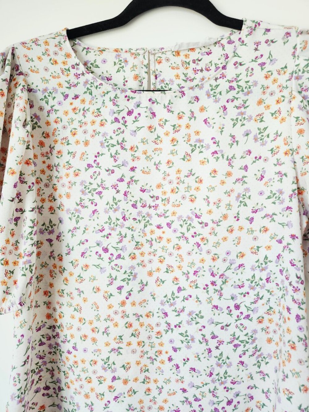 Anthropologie Elodie Floral Short Puff Sleeve Top - Picture 5 of 9